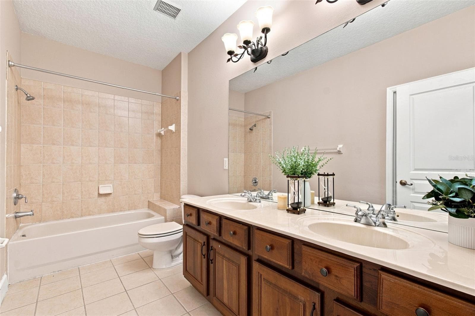 Townhouse at 8551 VIA BELLA NOTTE, ORLANDO, photo 56 of 95