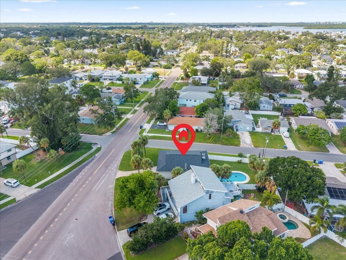 Single Family Residence at 4675 CHANCELLOR CIR NE, ST PETERSBURG, photo 47 of 55