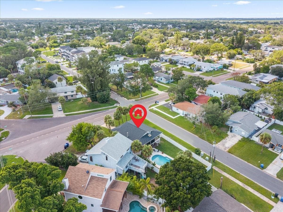 Single Family Residence at 4675 CHANCELLOR CIR NE, ST PETERSBURG, photo 48 of 55