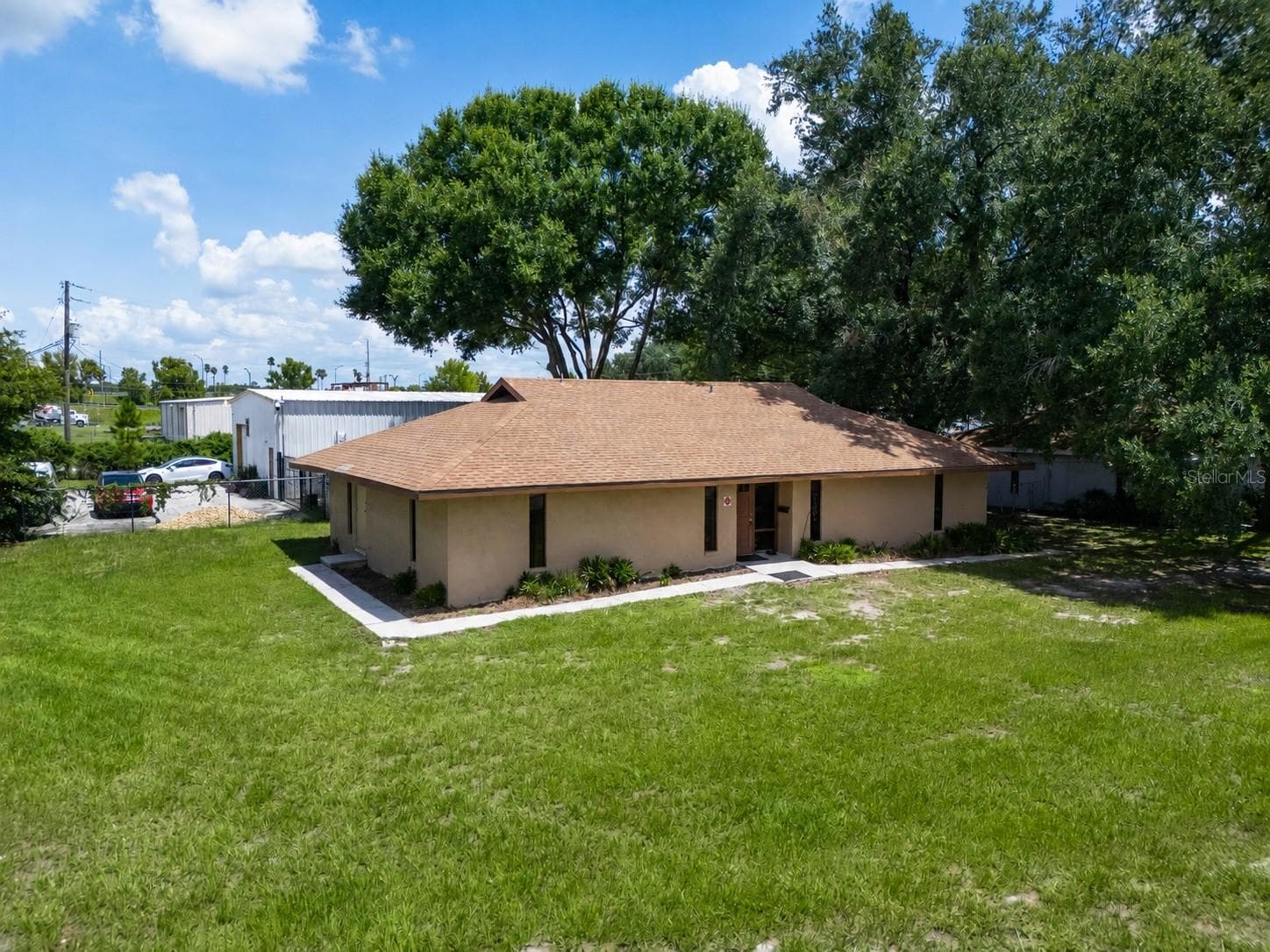 2800 WINTER LAKE RD