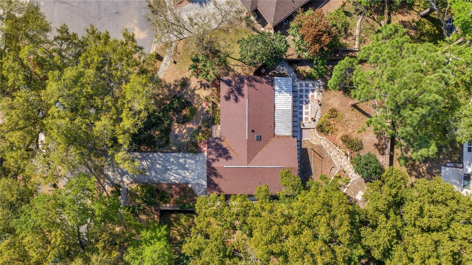 Single Family Residence at 24 BAYRIDGE CT, APOPKA, photo 8 of 55