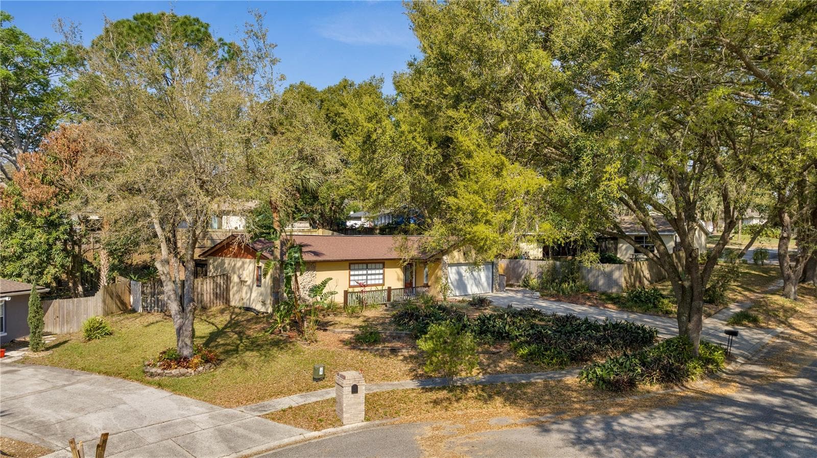 Single Family Residence at 24 BAYRIDGE CT, APOPKA, photo 16 of 55