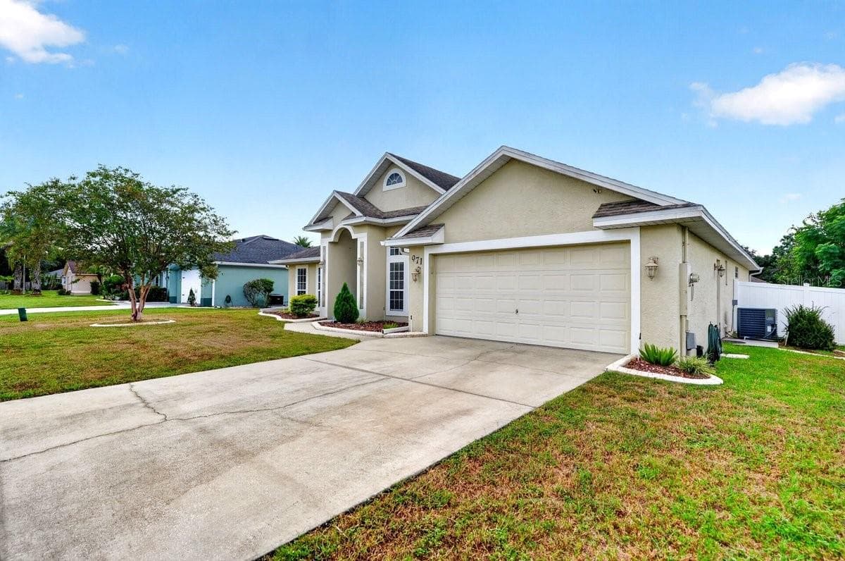 Single Family Residence at 971 LEYBURN DR, DELTONA, photo 23 of 38