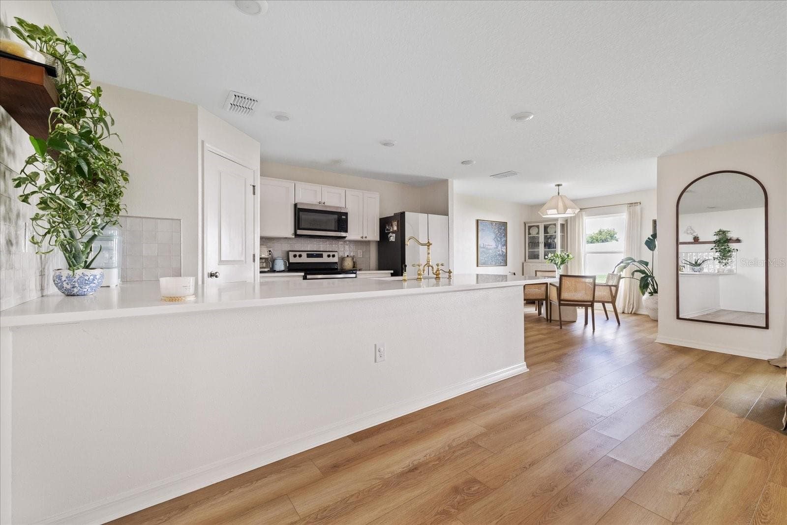Single Family Residence at 6450 MARINER BLVD, SPRING HILL, photo 11 of 58