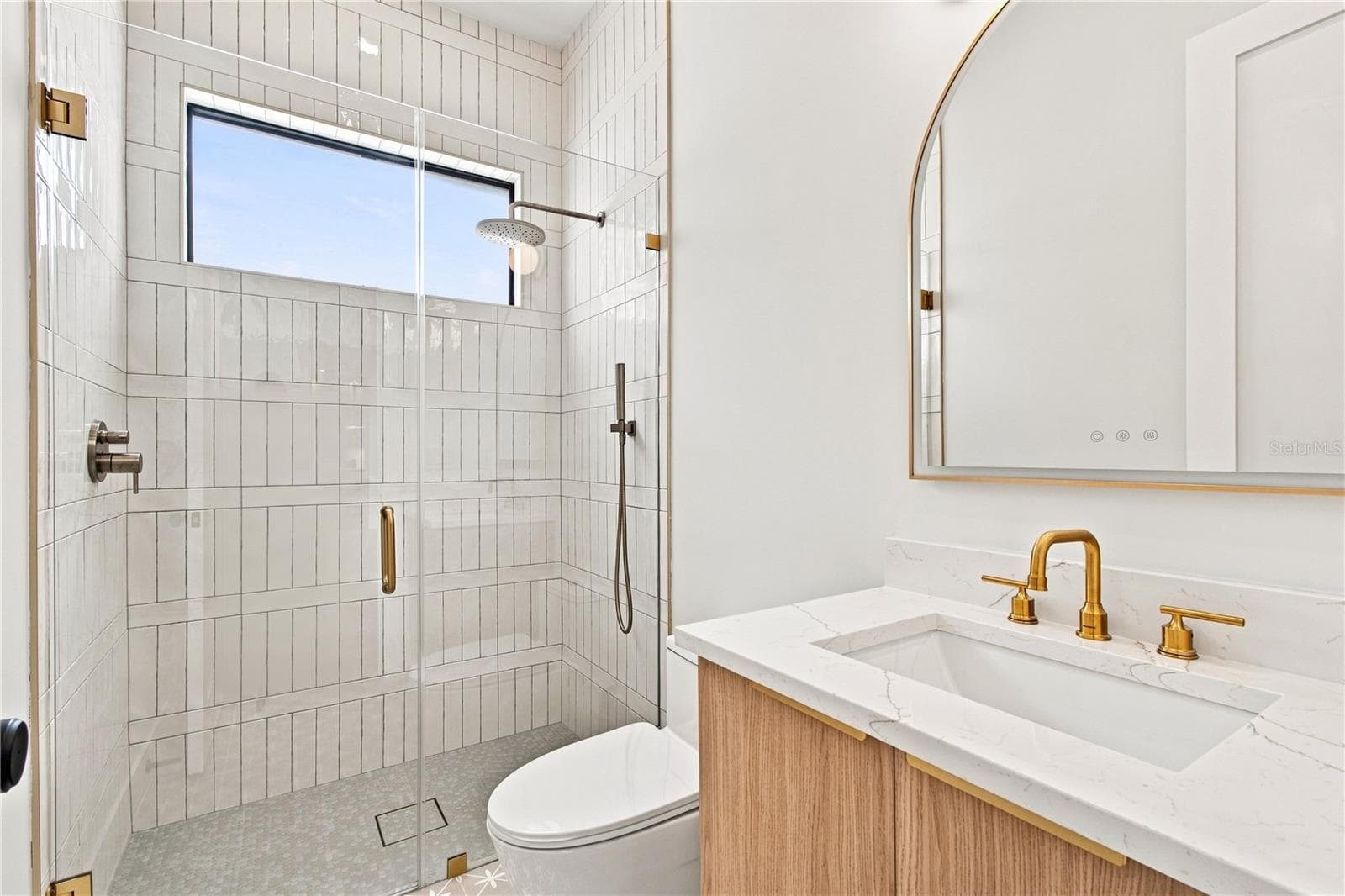 Pool Bath - 4106 W NEPTUNE ST, TAMPA