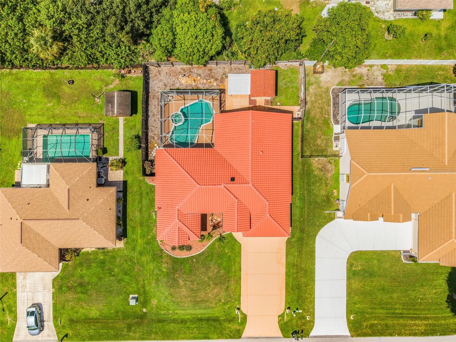 Single Family Residence at 23270 HAINLIN AVE, PORT CHARLOTTE, photo 2 of 39