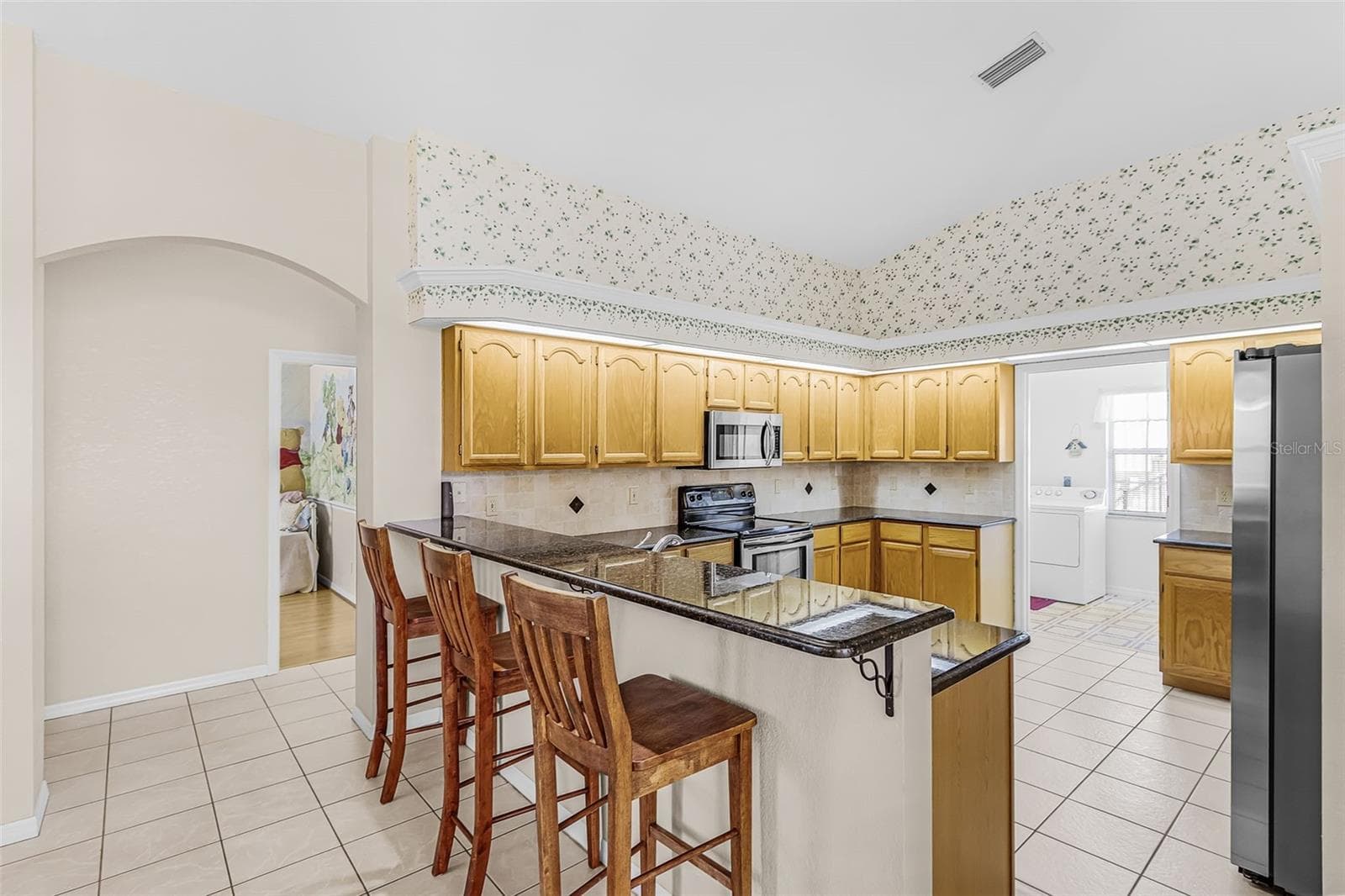 Single Family Residence at 23270 HAINLIN AVE, PORT CHARLOTTE, photo 5 of 39