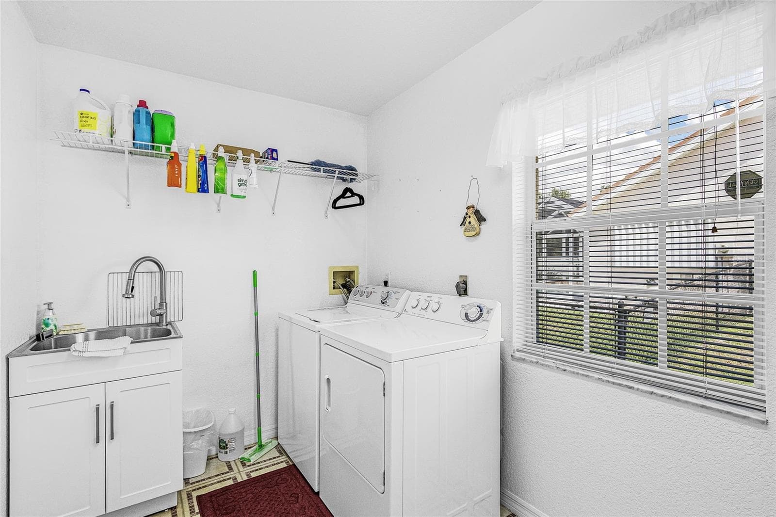 Single Family Residence at 23270 HAINLIN AVE, PORT CHARLOTTE, photo 22 of 39