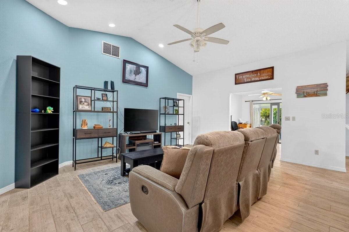 Single Family Residence at 786 PINE SHORES CIR, NEW SMYRNA BEACH, photo 3 of 30
