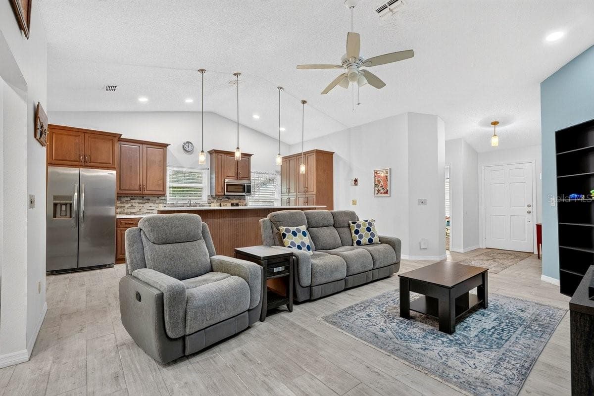 Single Family Residence at 786 PINE SHORES CIR, NEW SMYRNA BEACH, photo 4 of 30