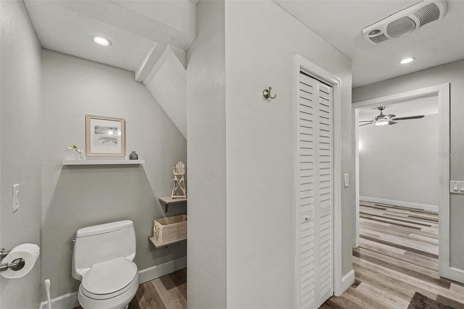 Single Family Residence at 1817 BEACHWAY LN, ODESSA, photo 22 of 39