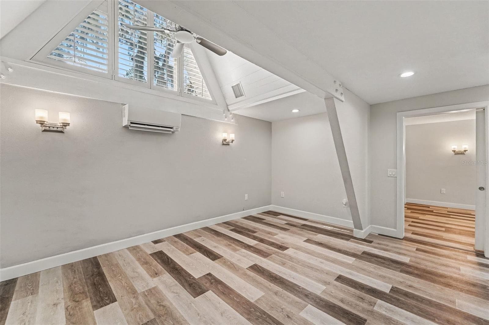 Single Family Residence at 1817 BEACHWAY LN, ODESSA, photo 25 of 39
