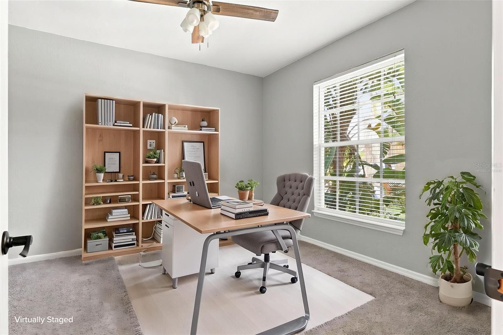 Virtually Staged - 2386 PECAN DR, NORTH PORT