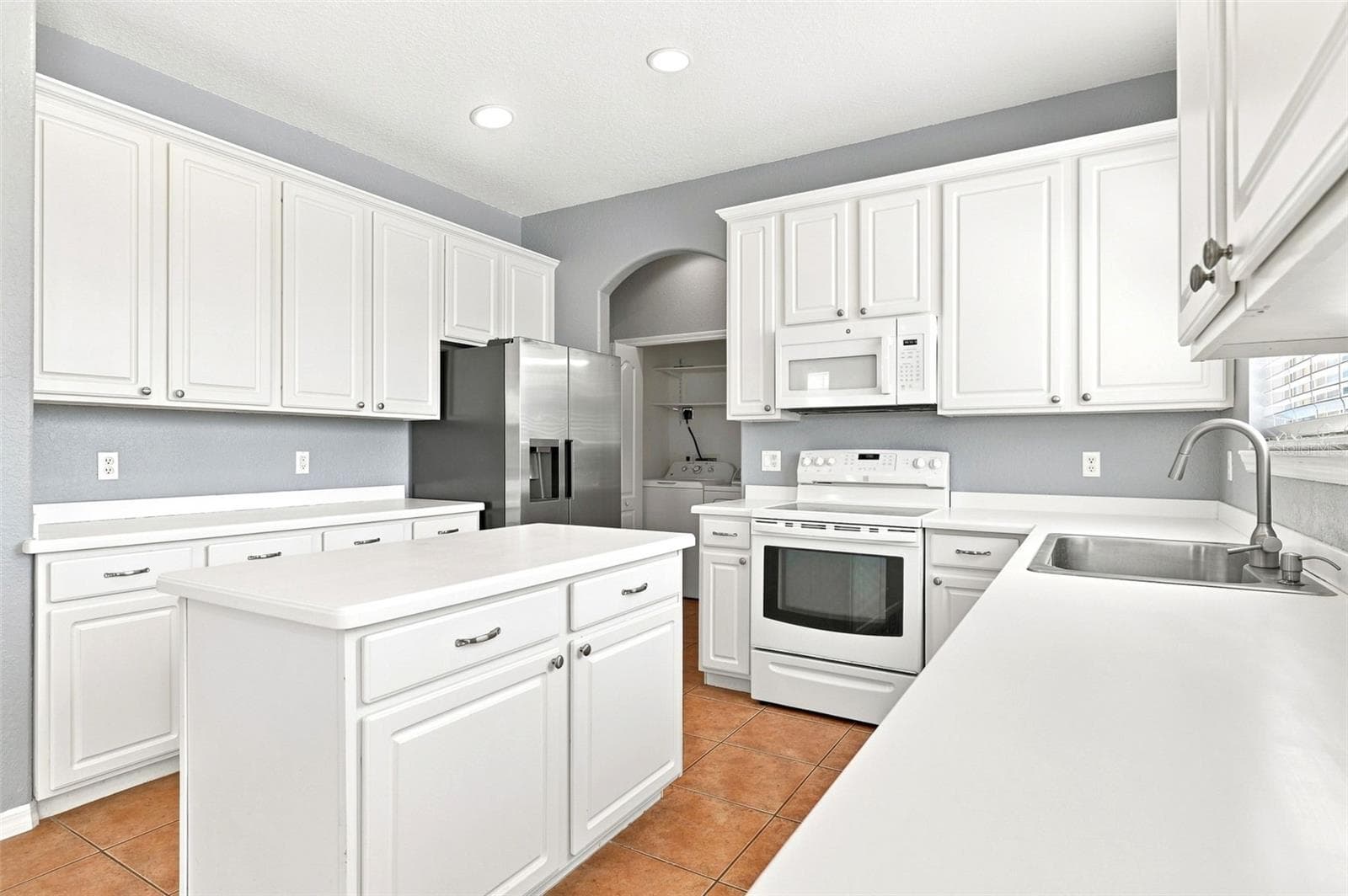 Single Family Residence at 2386 PECAN DR, NORTH PORT, photo 15 of 77