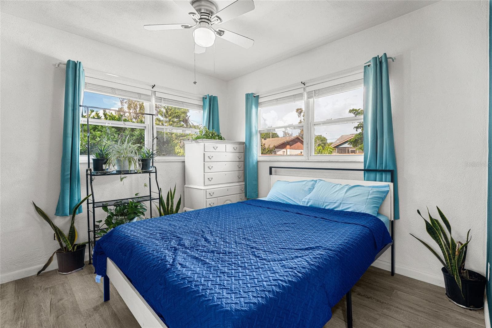 Single Family Residence at 4519 BROOKSDALE DR, SARASOTA, photo 17 of 30