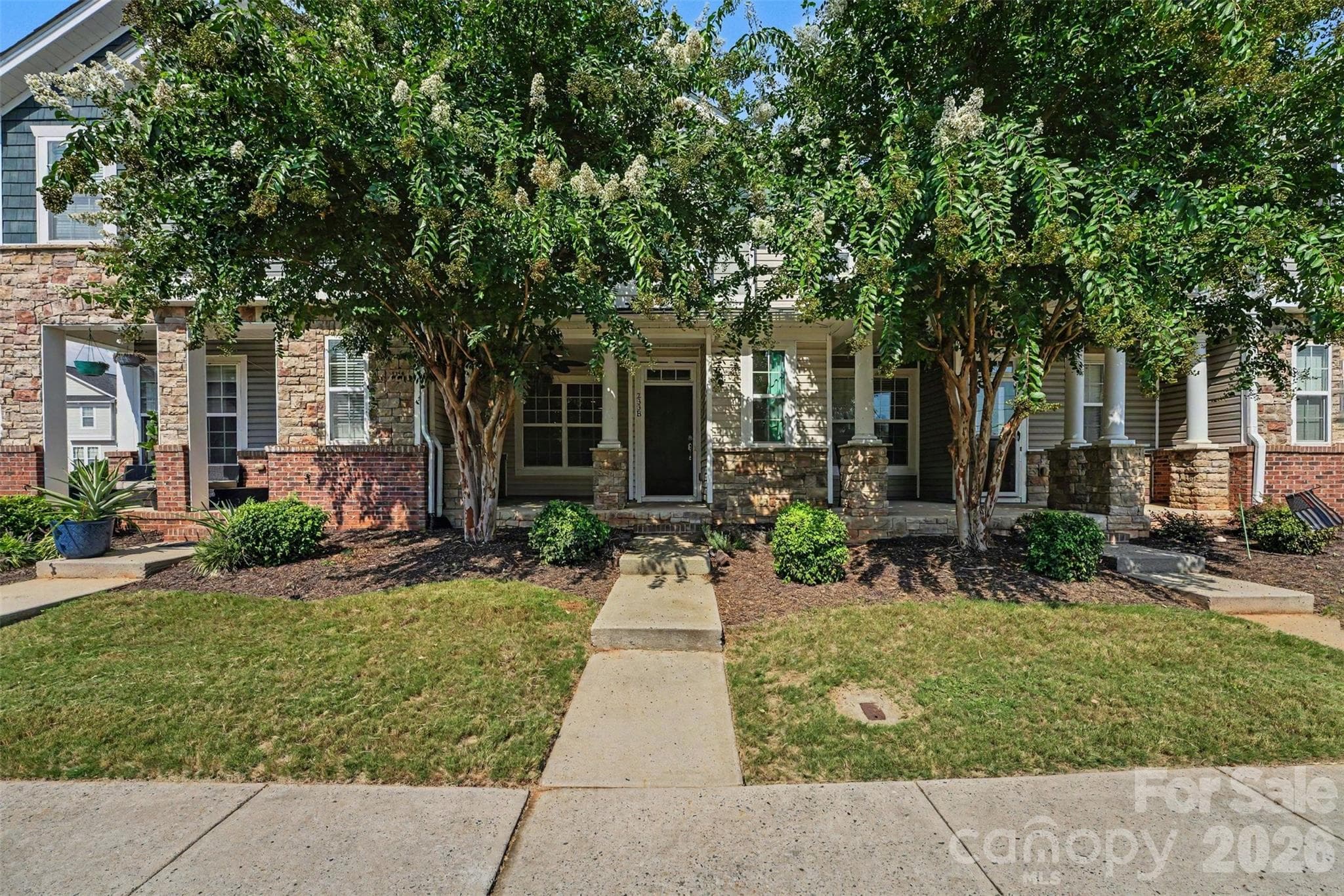 233 E Waterlynn Road