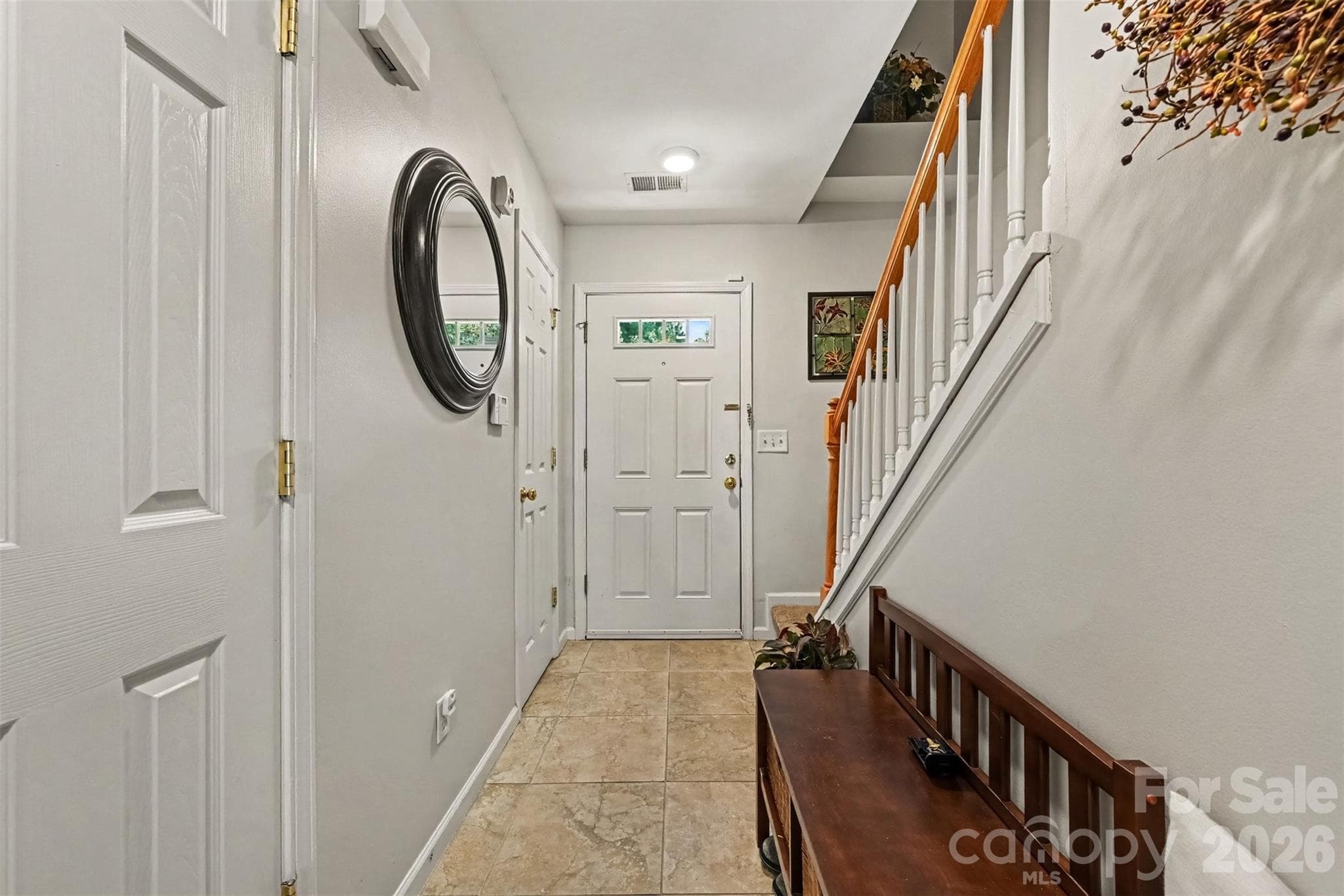 Townhouse at 10442 Columbia Crest Court, Charlotte, photo 2 of 25