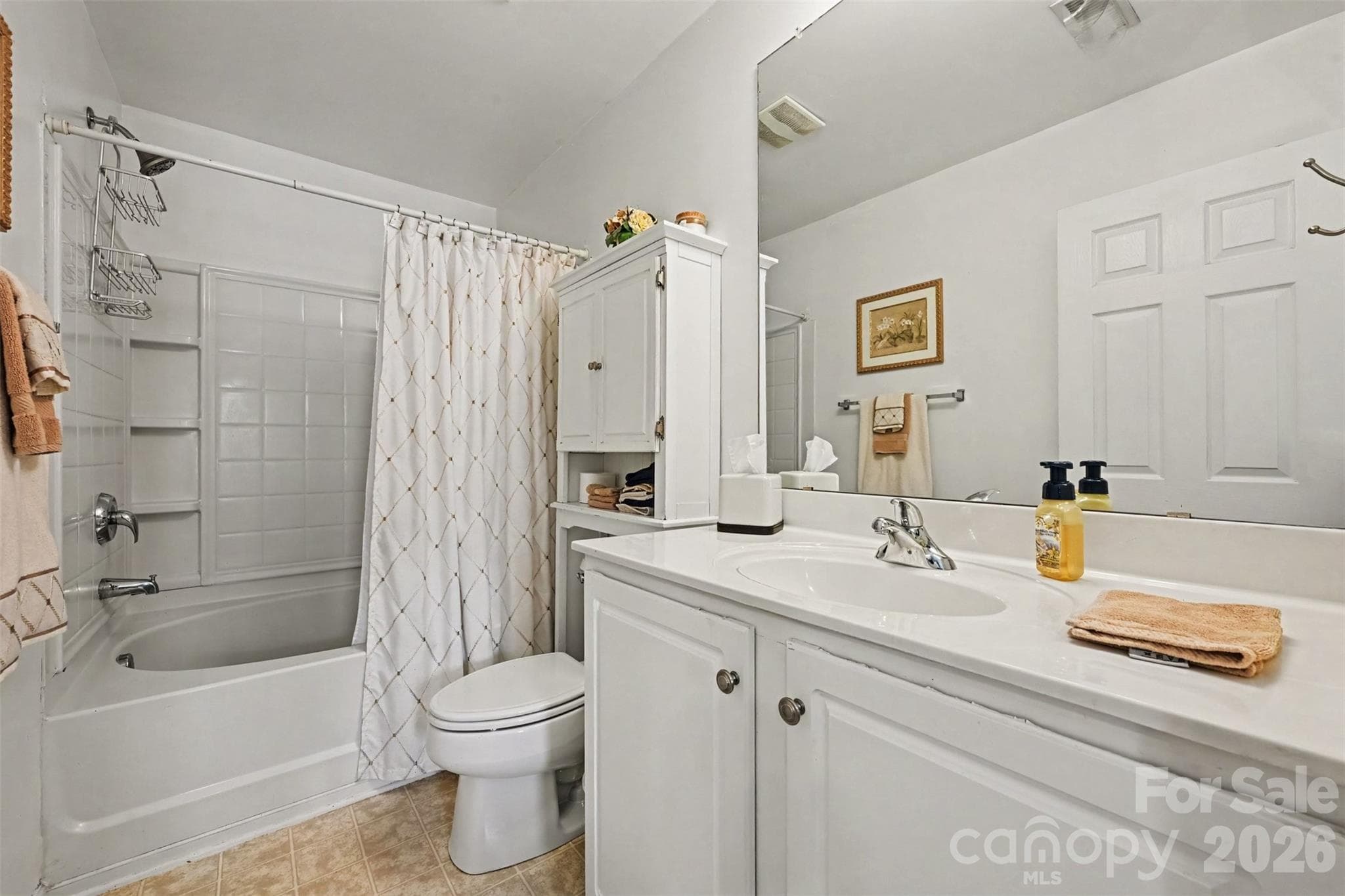 Townhouse at 10442 Columbia Crest Court, Charlotte, photo 17 of 25