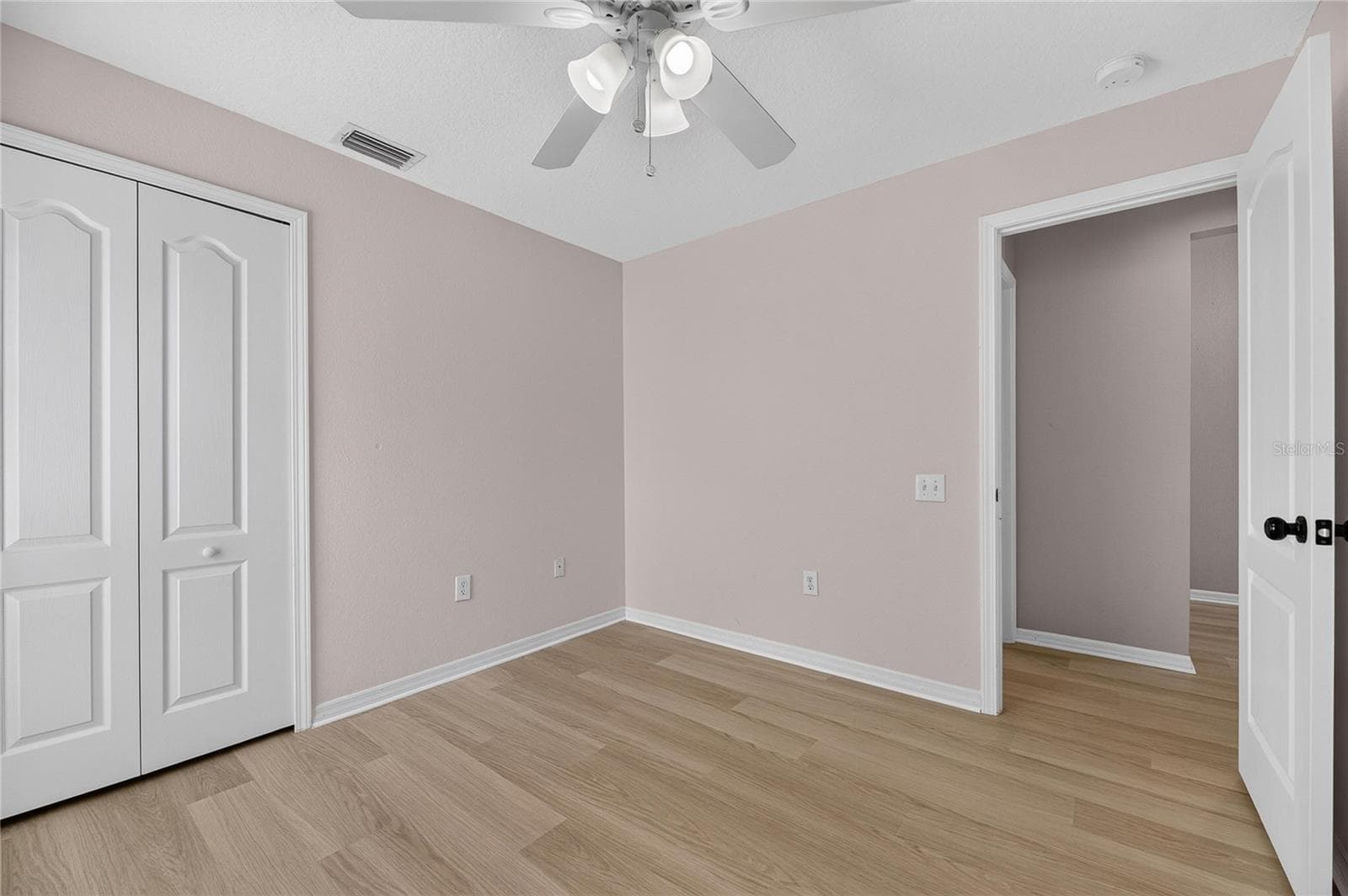 Single Family Residence at 5627 WAR ADMIRAL DR, WESLEY CHAPEL, photo 12 of 63