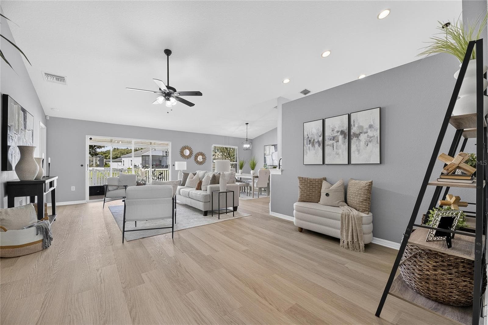 Single Family Residence at 5627 WAR ADMIRAL DR, WESLEY CHAPEL, photo 16 of 63