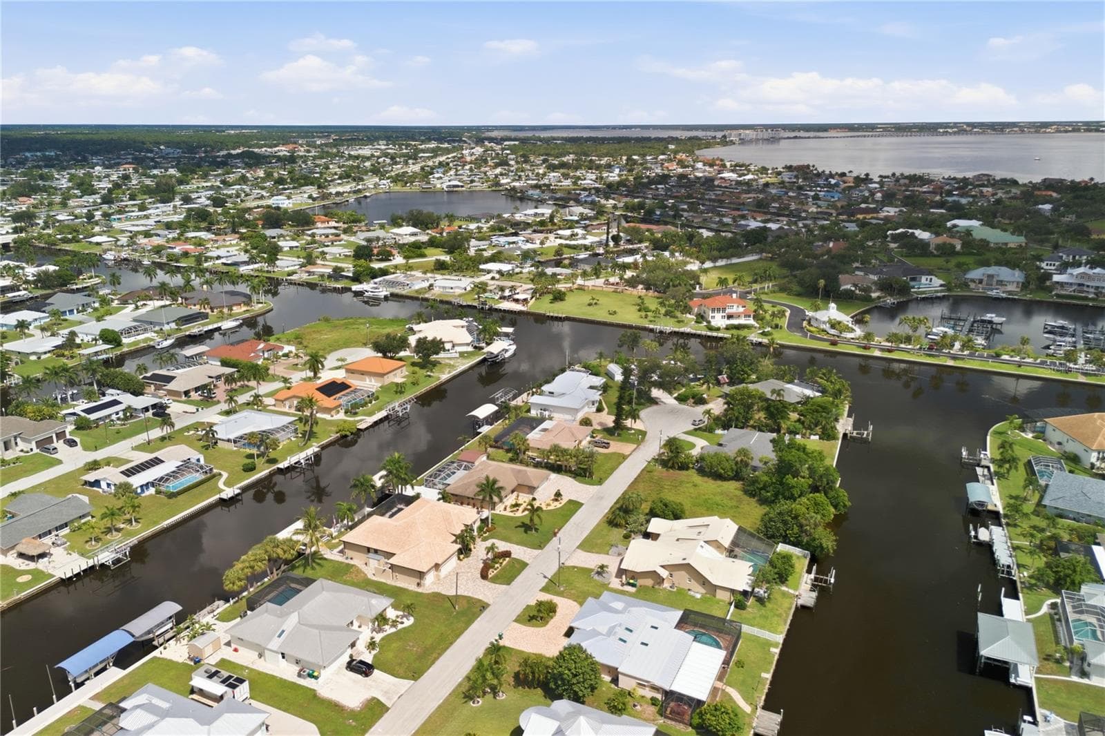Single Family Residence at 136 SINCLAIR ST SE, PORT CHARLOTTE, photo 12 of 72