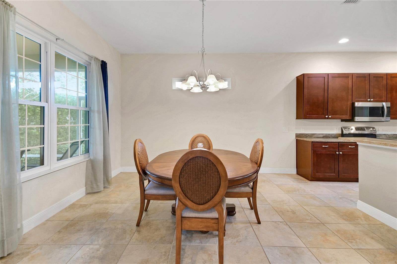 Single Family Residence at 10033 LAKE MIONA WAY, OXFORD, photo 32 of 56