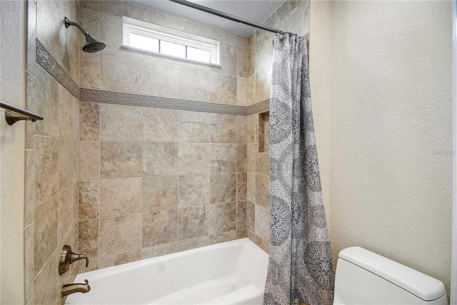 Single Family Residence at 10033 LAKE MIONA WAY, OXFORD, photo 51 of 56