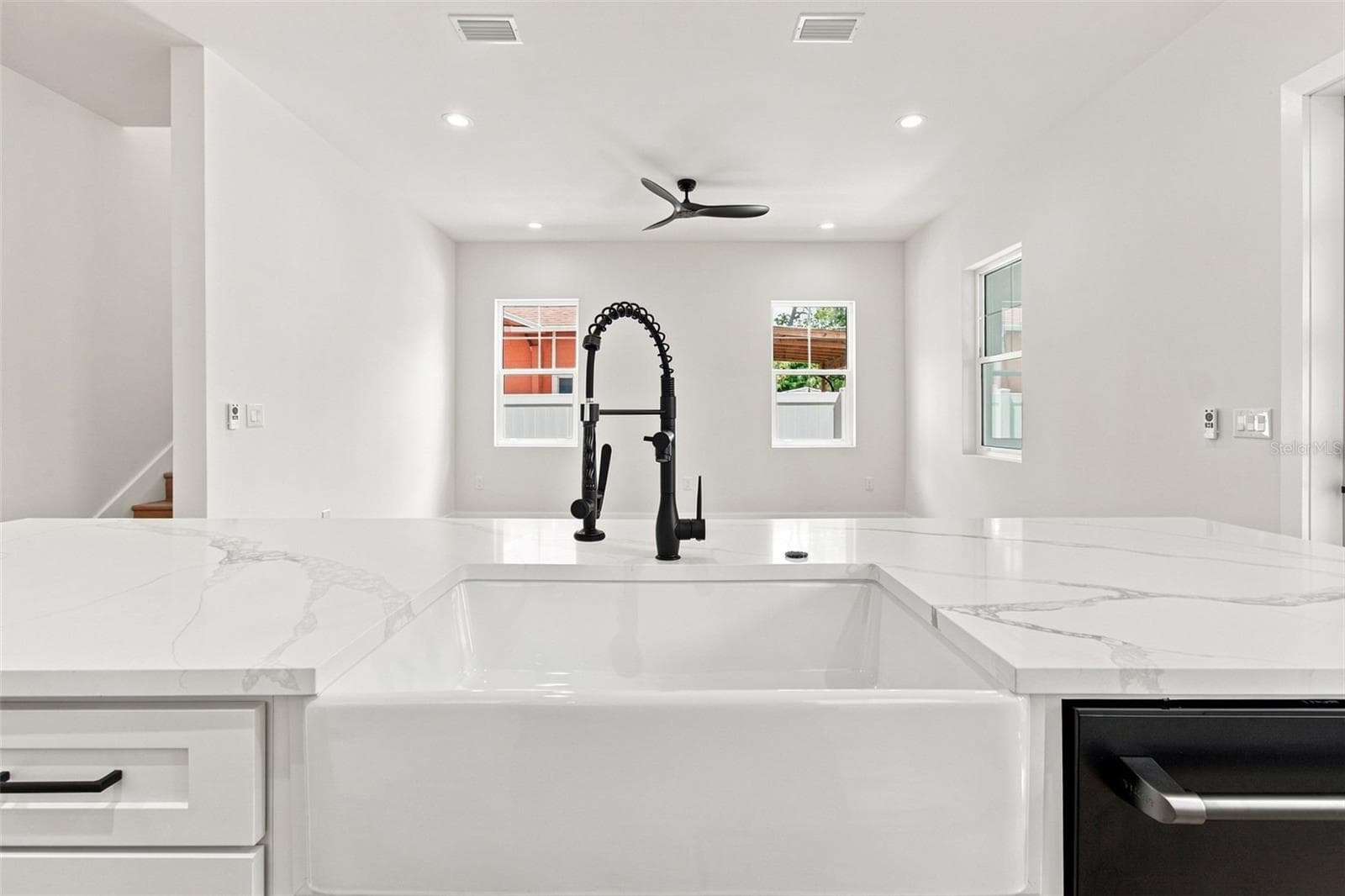 Single Family Residence at 5310 7TH AVE N, ST PETERSBURG, photo 19 of 96