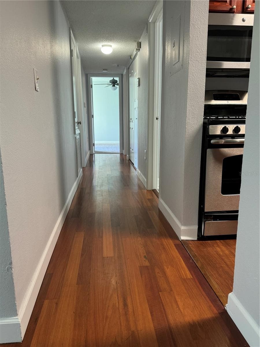 Condominium at 2053 DIXIE BELLE DR #2053H, ORLANDO, photo 10 of 26