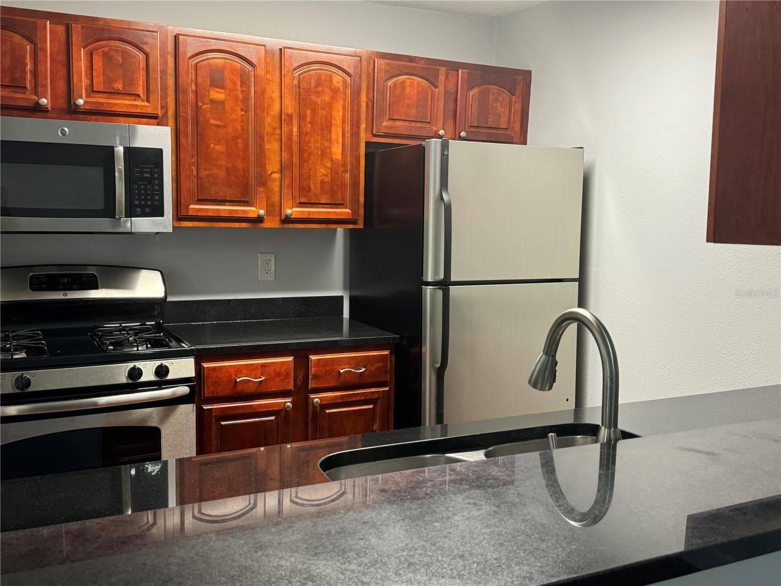 Condominium at 2053 DIXIE BELLE DR #2053H, ORLANDO, photo 13 of 26