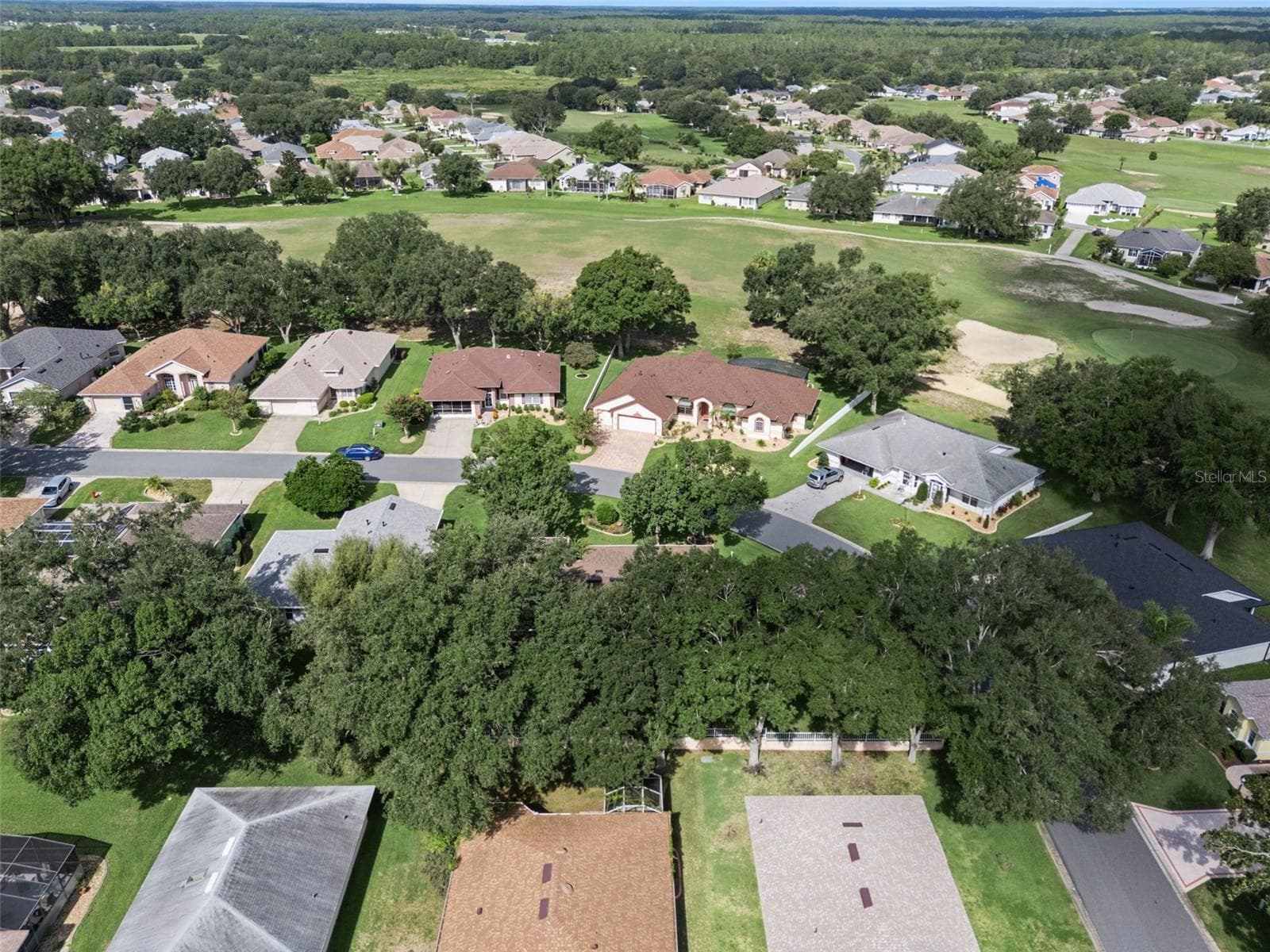 Single Family Residence at 21142 EDINBOROUGH PL, LEESBURG, photo 37 of 65