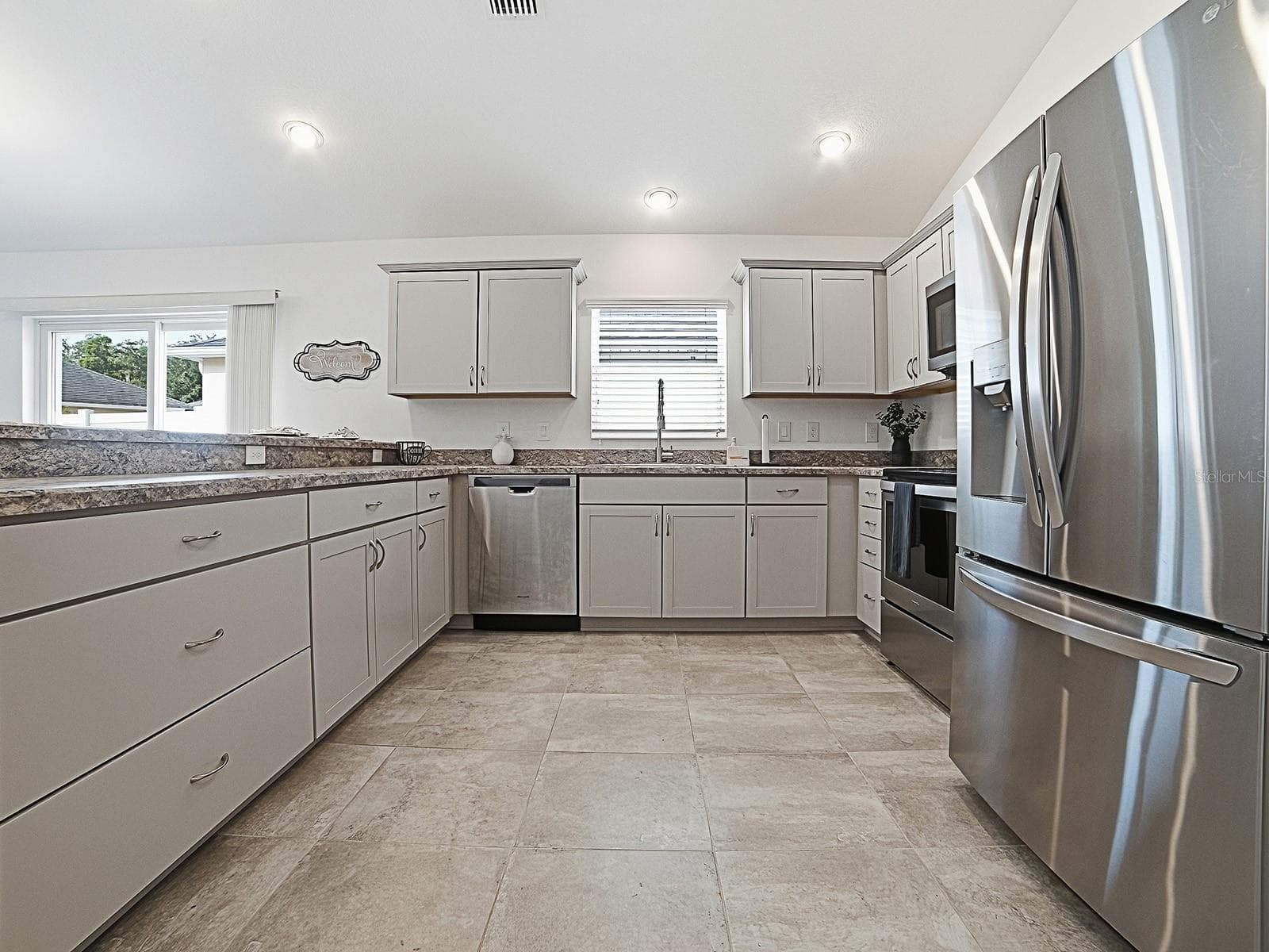 Villa at 7380 SE 168TH DIPIETRO LN, THE VILLAGES, photo 4 of 41