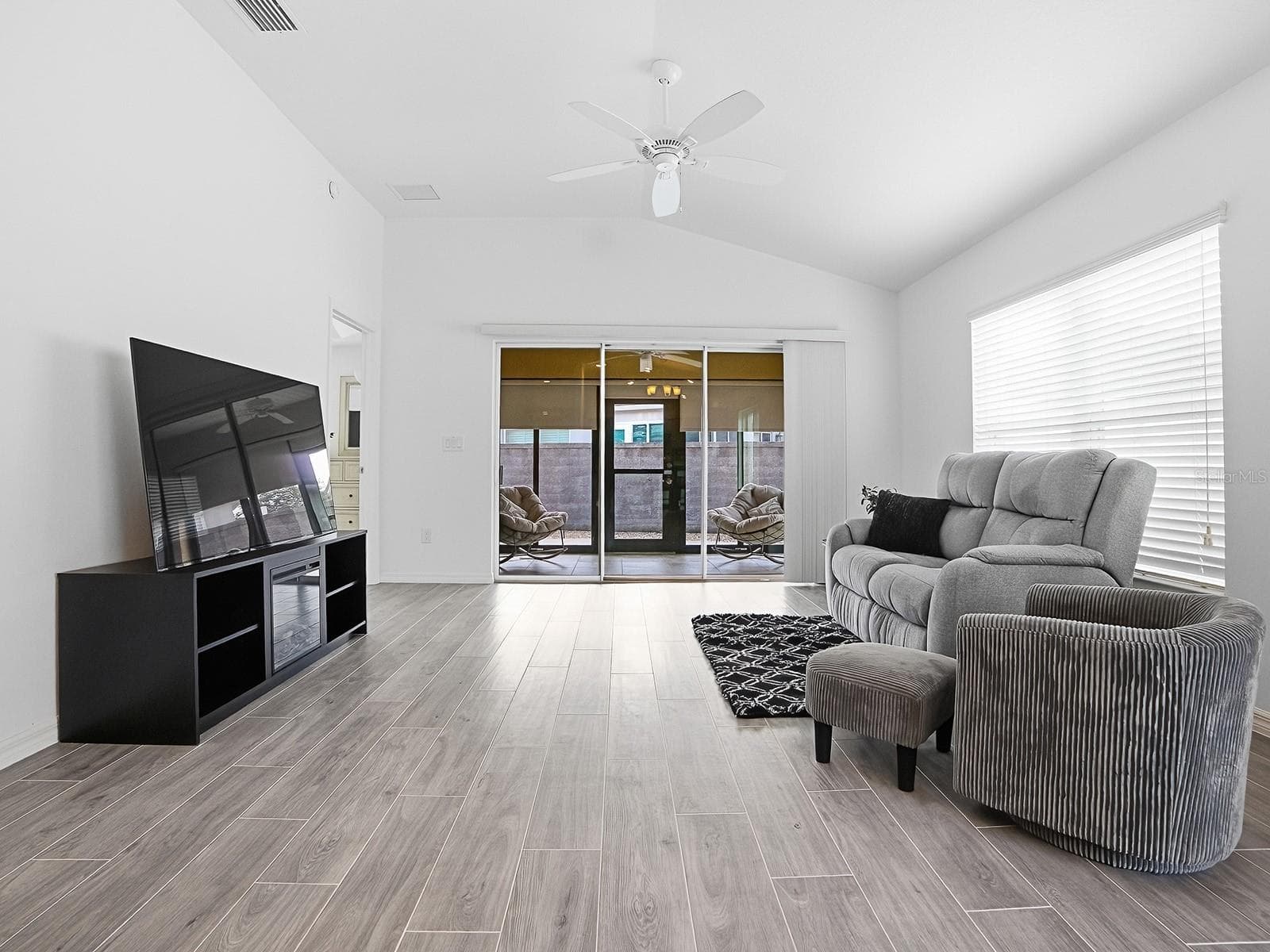 Villa at 7380 SE 168TH DIPIETRO LN, THE VILLAGES, photo 9 of 41
