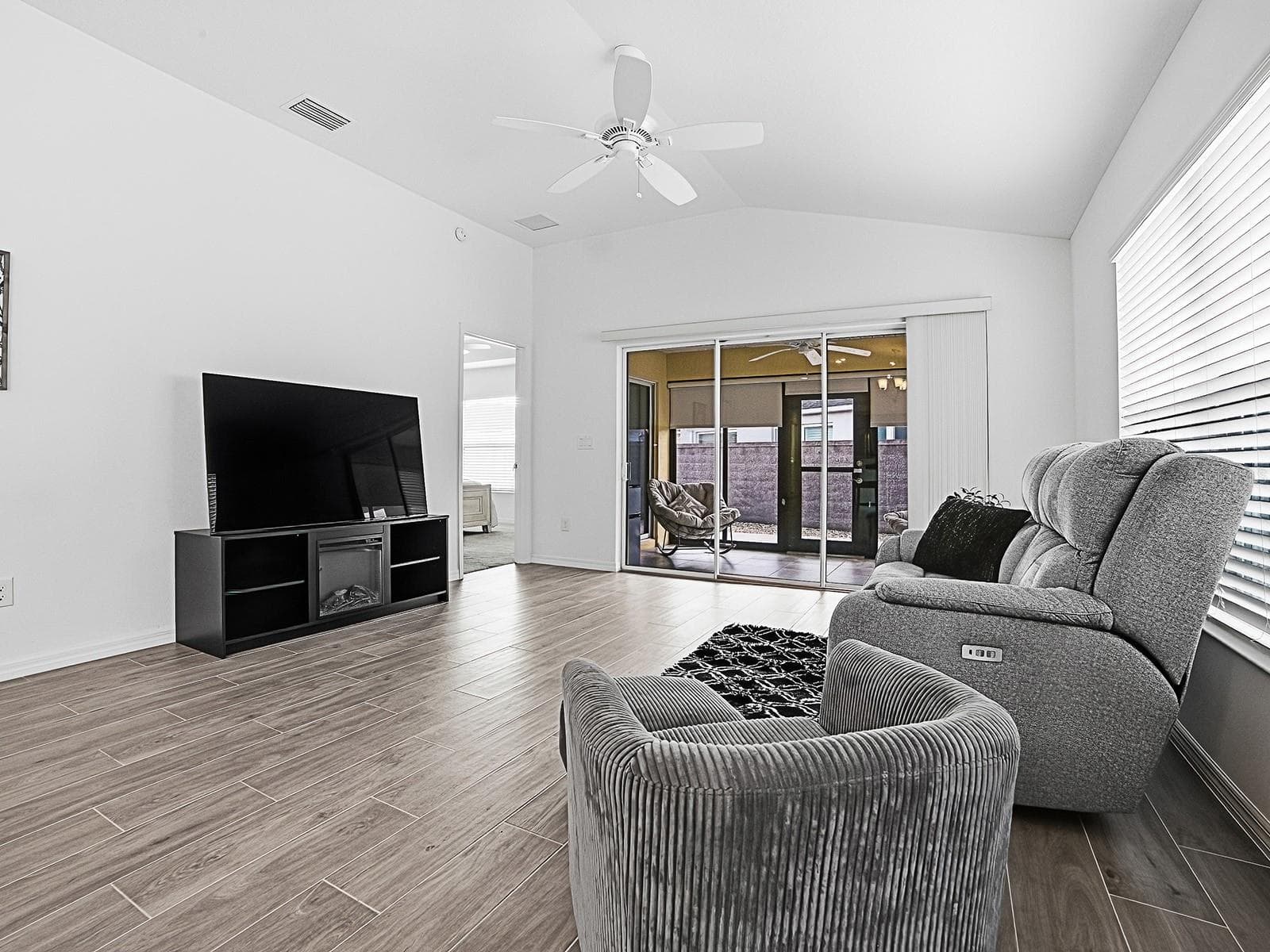 Villa at 7380 SE 168TH DIPIETRO LN, THE VILLAGES, photo 10 of 41