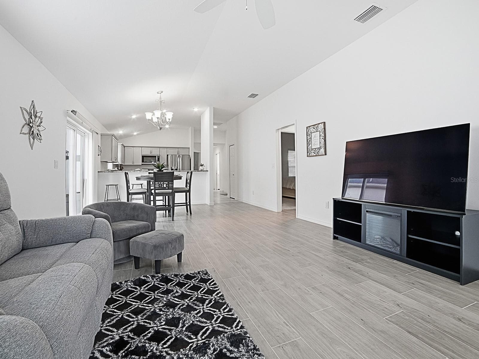 Villa at 7380 SE 168TH DIPIETRO LN, THE VILLAGES, photo 12 of 41