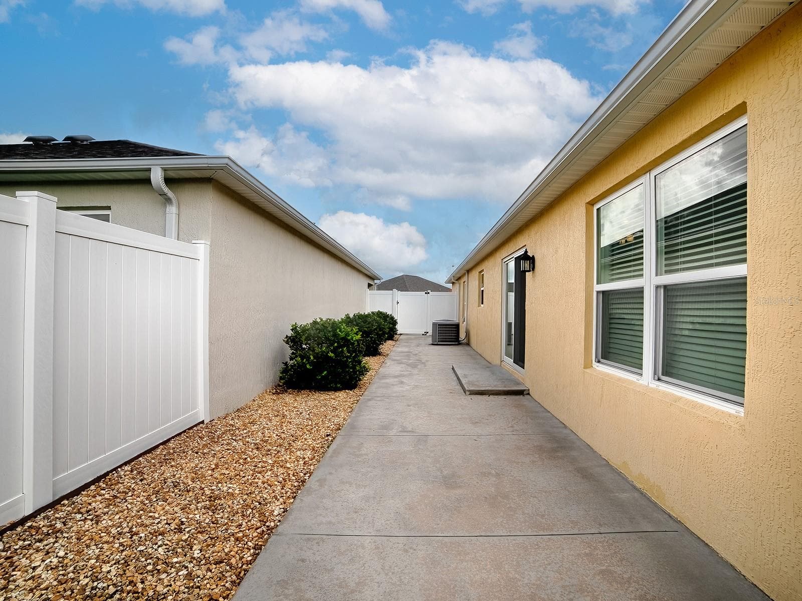 Villa at 7380 SE 168TH DIPIETRO LN, THE VILLAGES, photo 32 of 41