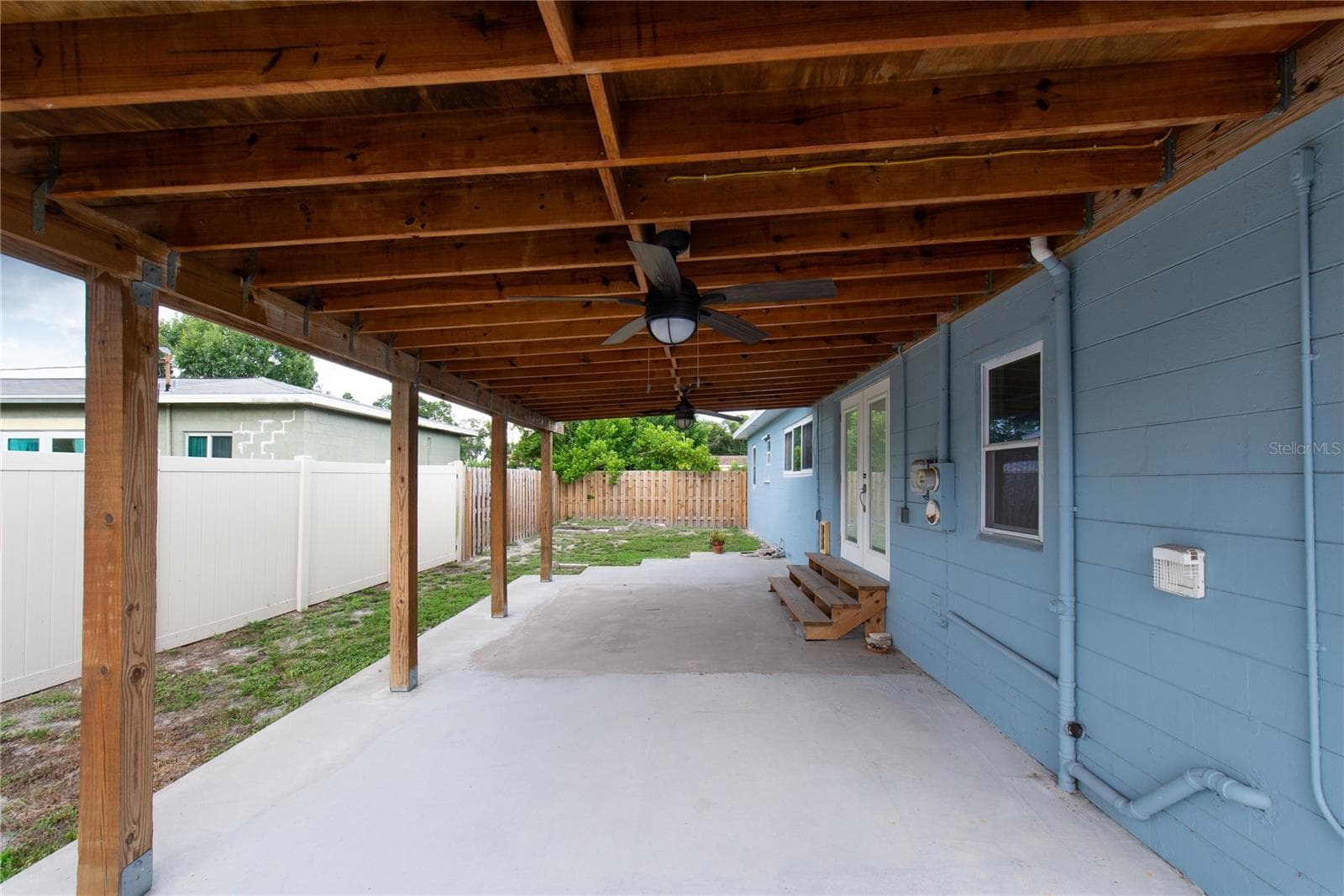 Single Family Residence at 2501 LESLEE LAKE DR N, ST PETERSBURG, photo 12 of 52