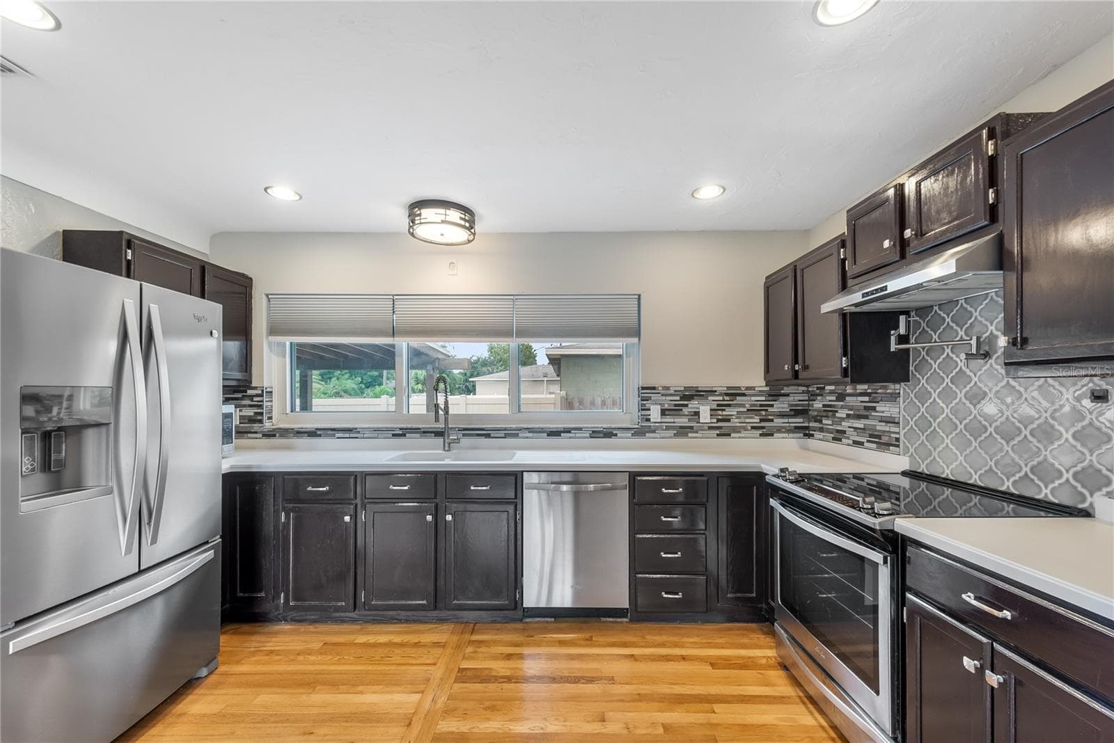Single Family Residence at 2501 LESLEE LAKE DR N, ST PETERSBURG, photo 21 of 52