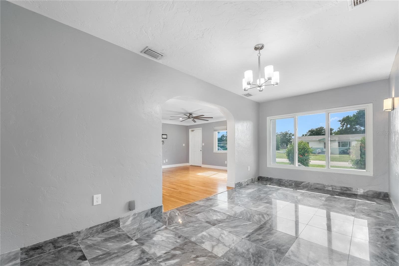 Single Family Residence at 2501 LESLEE LAKE DR N, ST PETERSBURG, photo 24 of 52