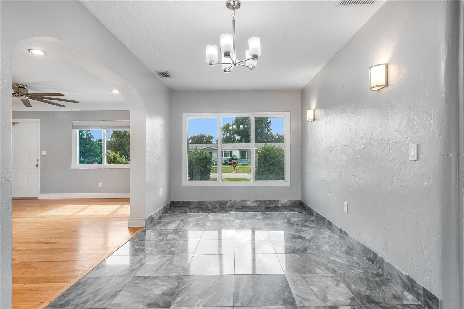 Single Family Residence at 2501 LESLEE LAKE DR N, ST PETERSBURG, photo 25 of 52