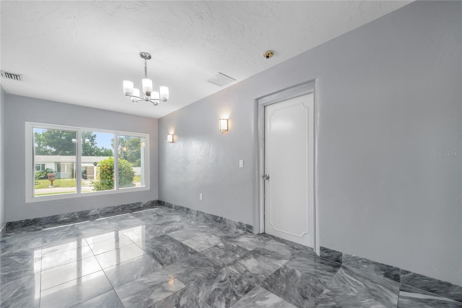 Single Family Residence at 2501 LESLEE LAKE DR N, ST PETERSBURG, photo 26 of 52