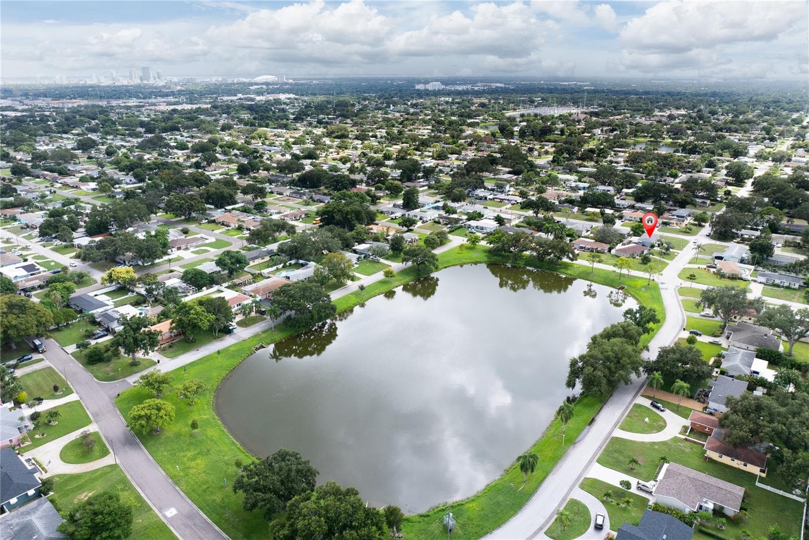 Single Family Residence at 2501 LESLEE LAKE DR N, ST PETERSBURG, photo 50 of 52
