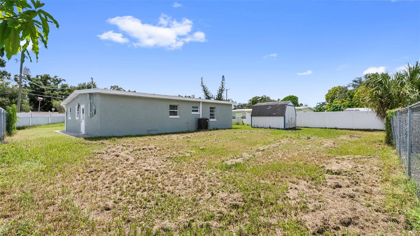Single Family Residence at 7710 CORAL VINE LN, TAMPA, photo 35 of 39