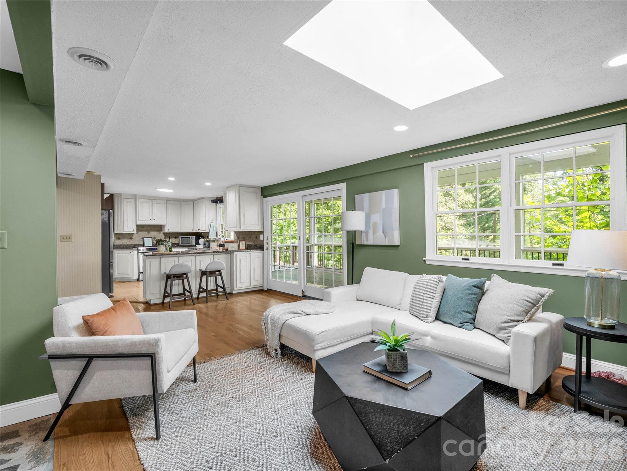 Single Family Residence at 52 Forest Road, Asheville, photo 13 of 47