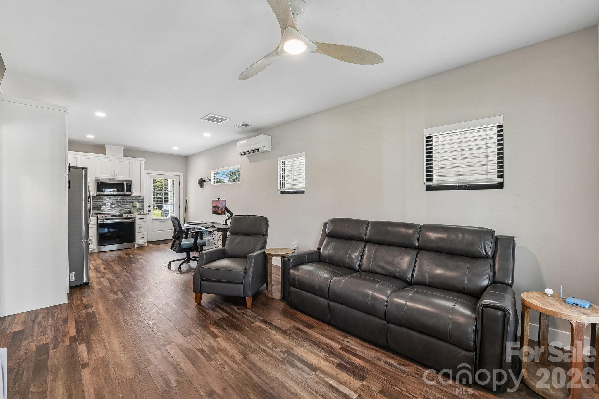 Single Family Residence at 24 Cottage Court, Granite Falls, photo 7 of 25