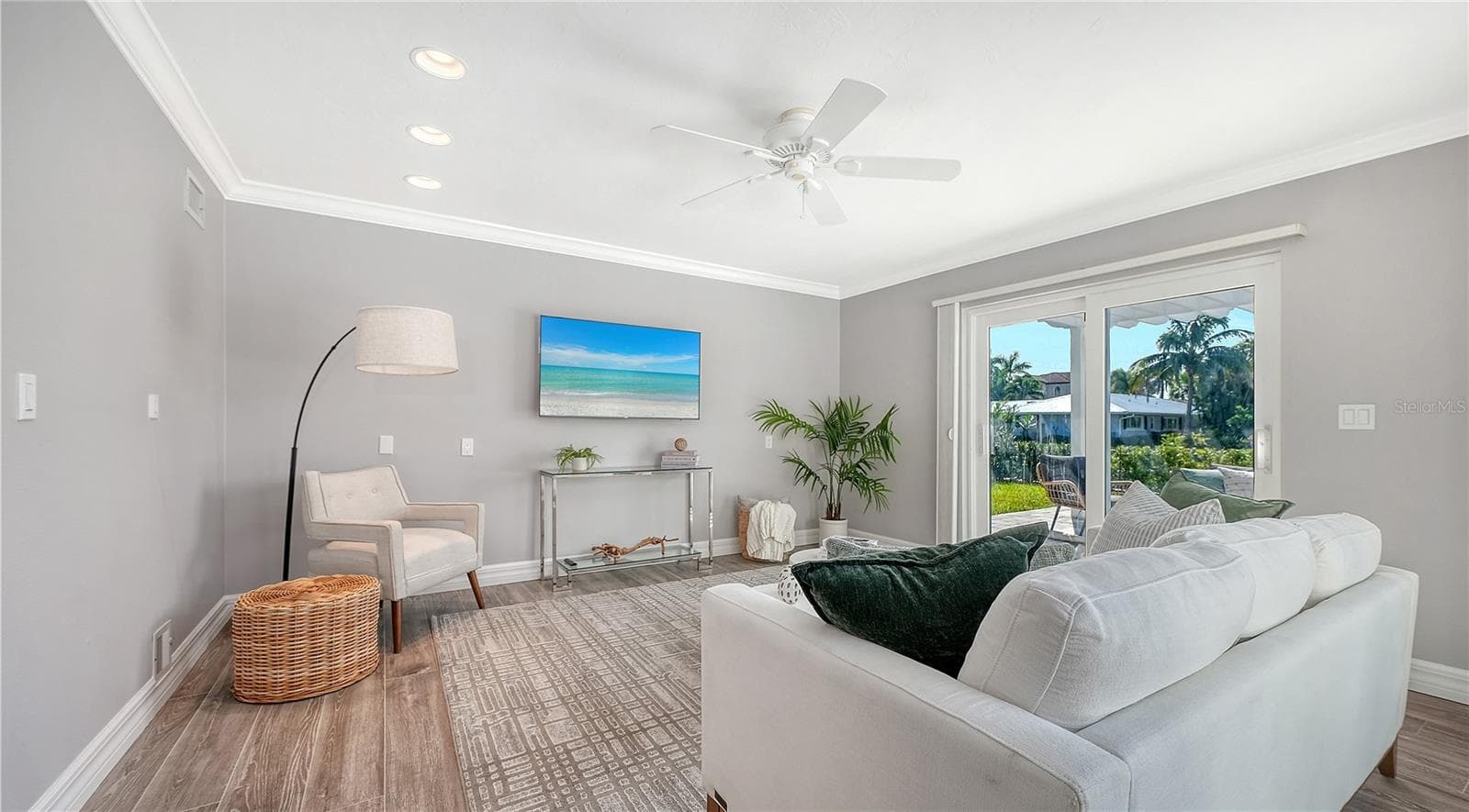 Single Family Residence at 560 CHIPPING LN, LONGBOAT KEY, photo 24 of 38
