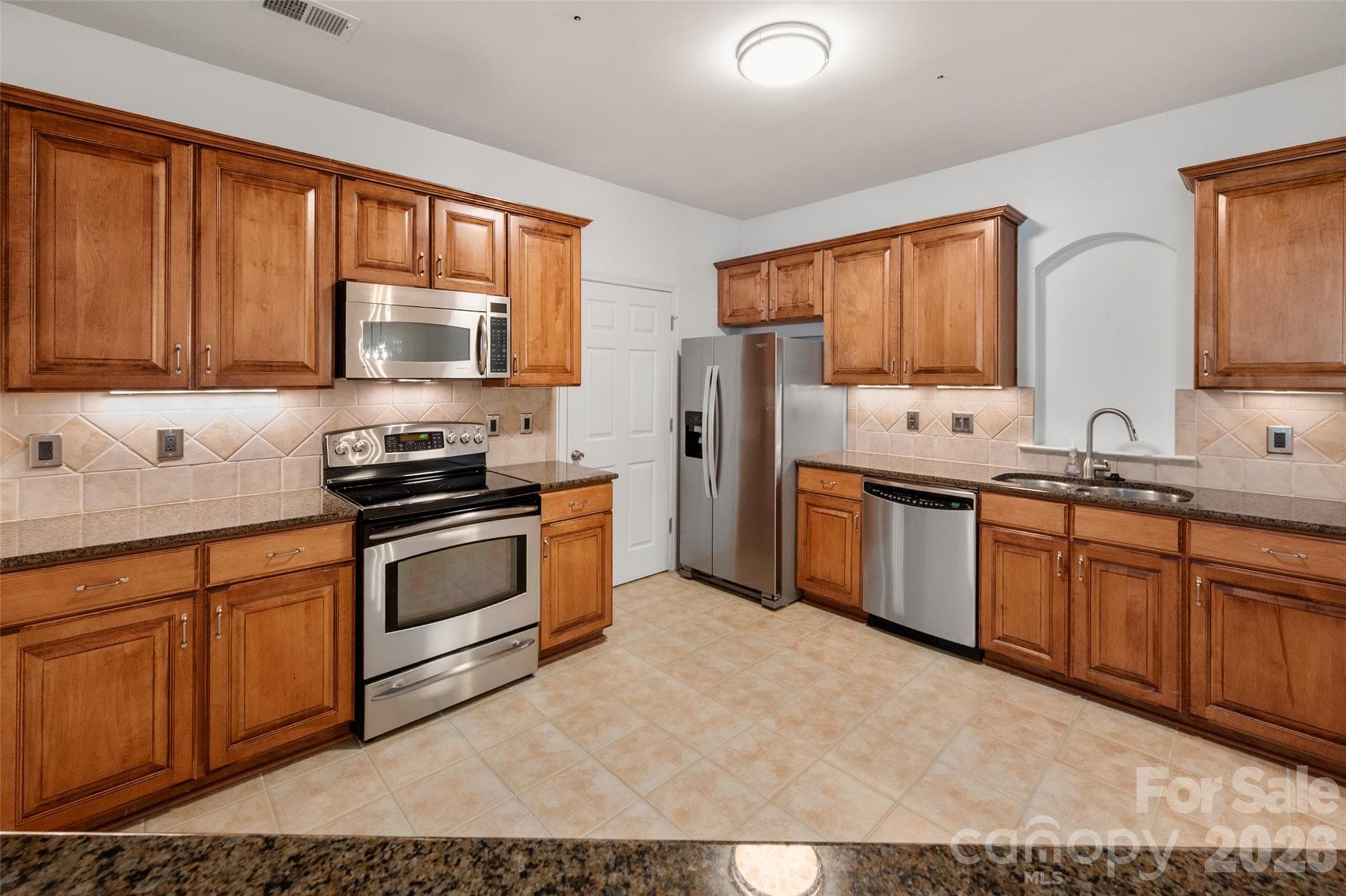 Condominium at 11530 Costigan Lane, Charlotte, photo 12 of 39