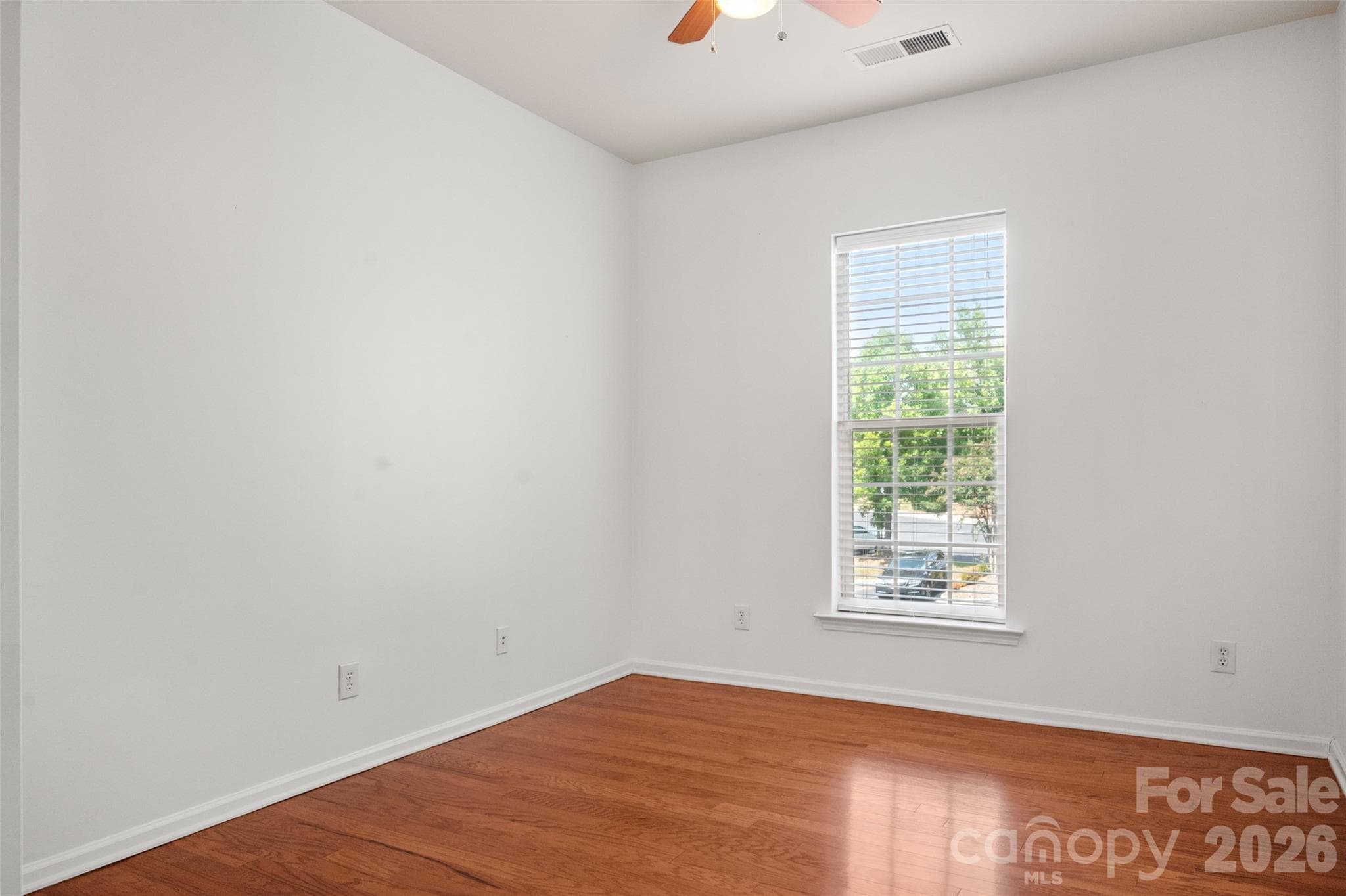 Condominium at 11530 Costigan Lane, Charlotte, photo 32 of 39