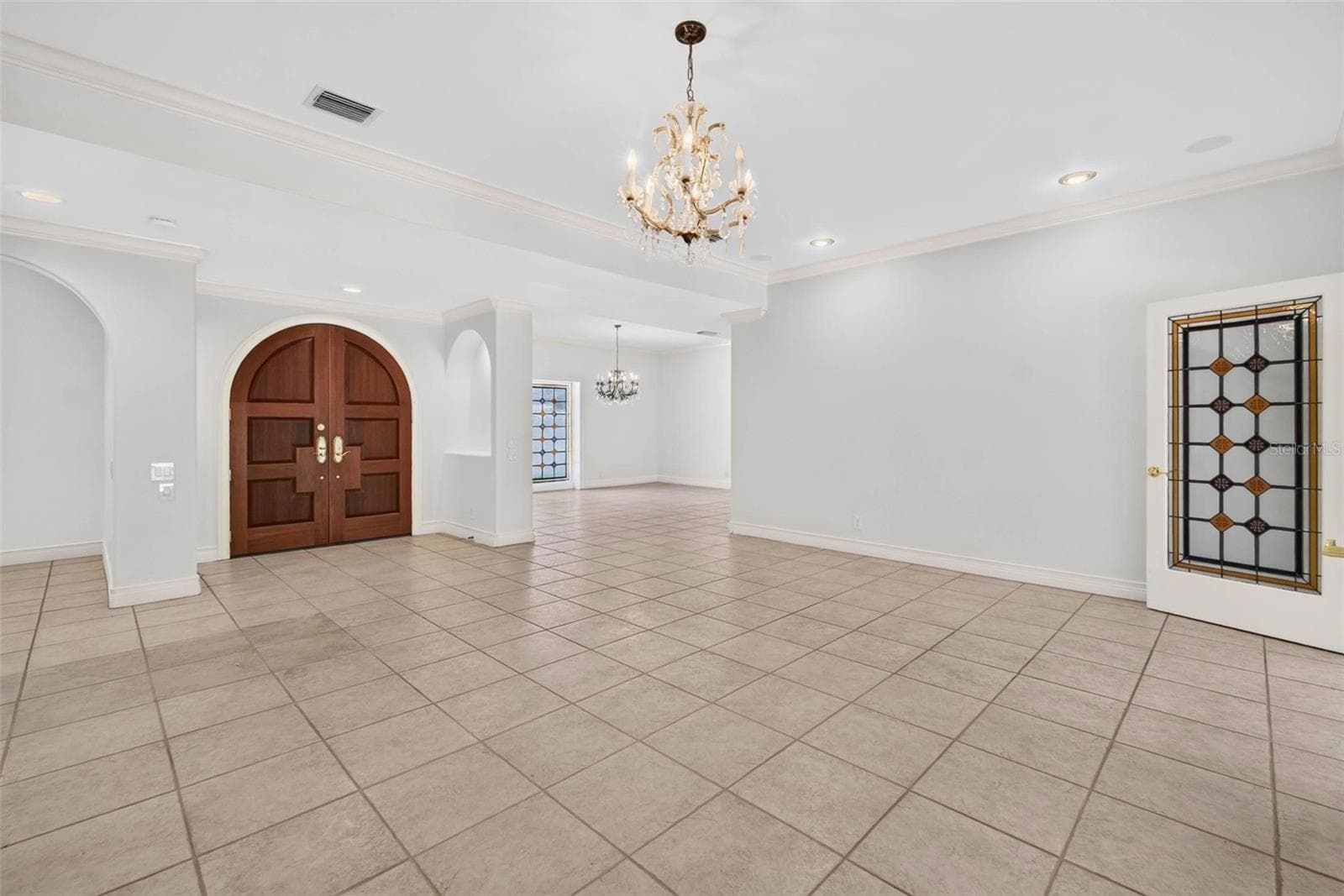 Formal Living Room - 1100 TORTUGA CIR NE, ST PETERSBURG