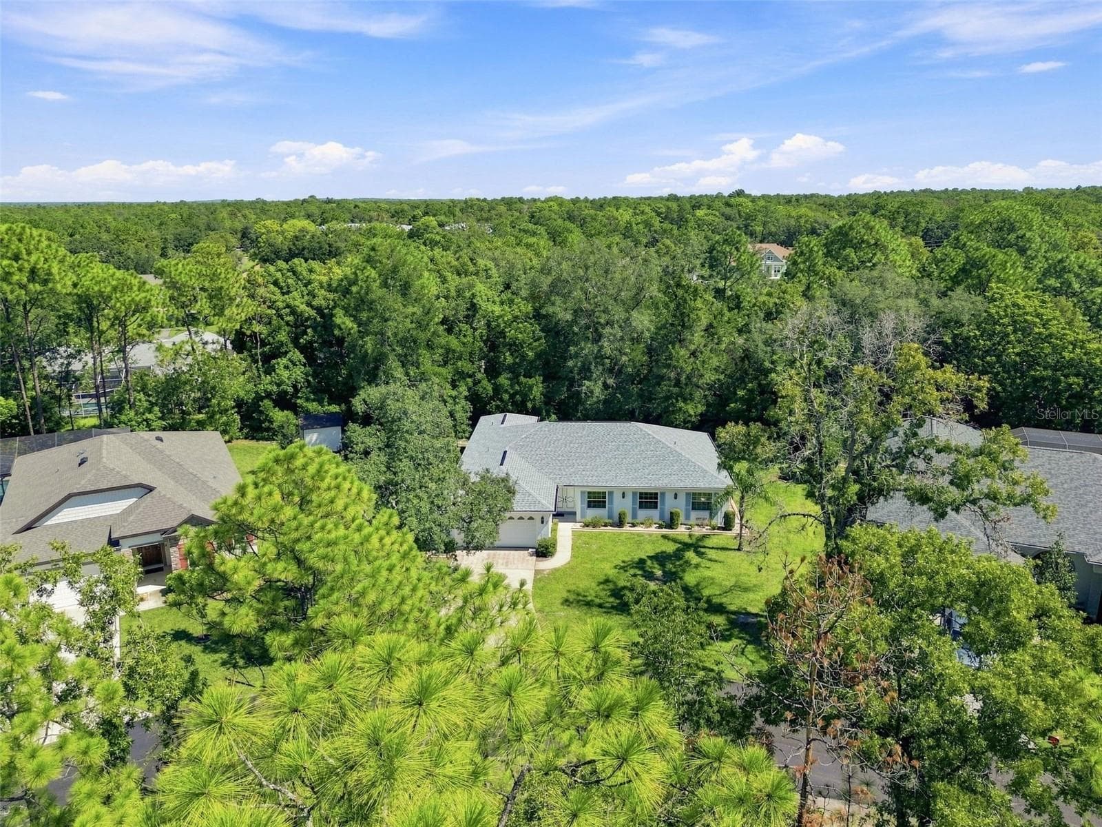 Single Family Residence at 8 SANDPINE CT W, HOMOSASSA, photo 17 of 23